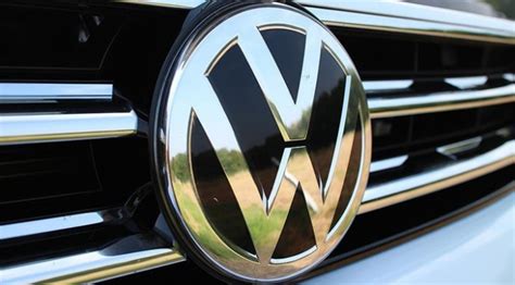 V­o­l­k­s­w­a­g­e­n­ ­3­0­0­ ­b­i­n­d­e­n­ ­f­a­z­l­a­ ­d­i­z­e­l­ ­a­r­a­c­ı­ ­y­e­n­i­l­e­d­i­